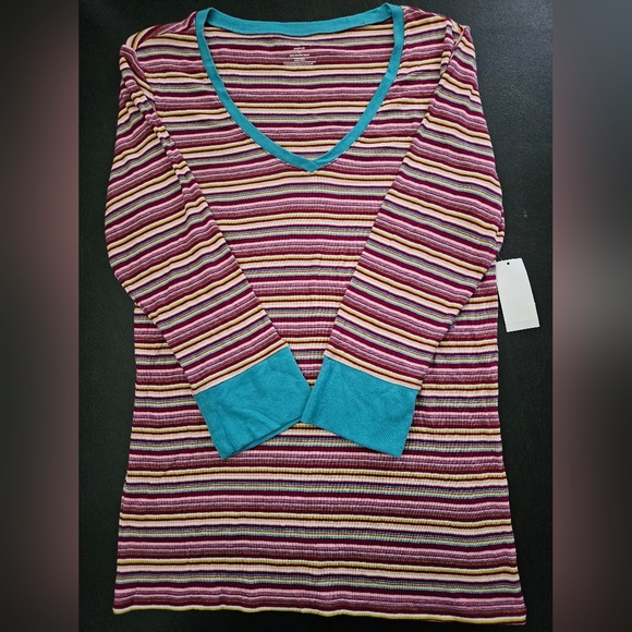 Old Navy Tops - NWT - Old Navy Striped Cotton Knit 3/4 Sleeve V Neck Jersey - Size XL